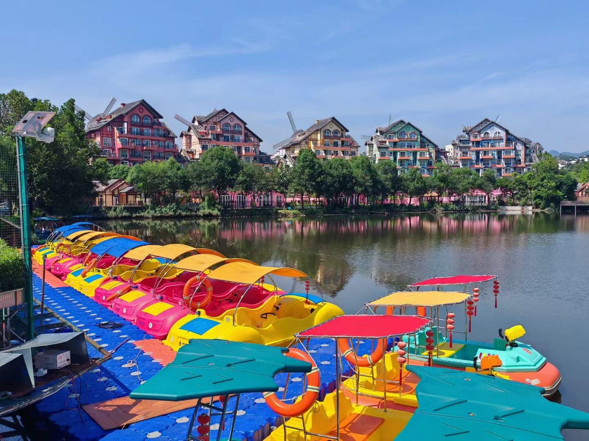 Leisure/Recreation Boats