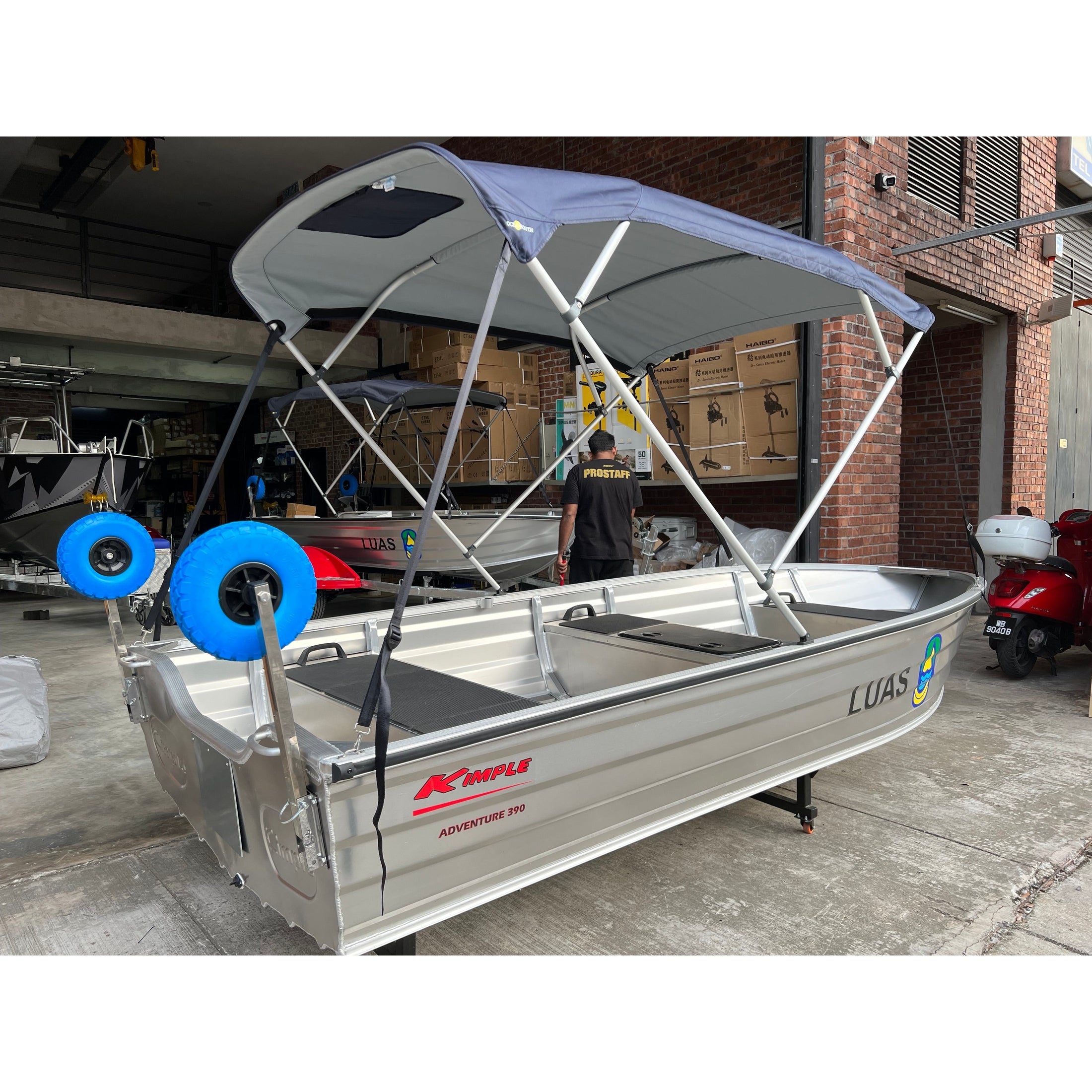 Kimple Adventure 390 - Boatyard Malaysia