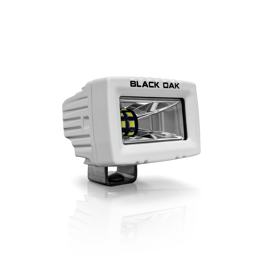 Black Oak 2" Marine Spreader Light Scene White boatyardmalaysia