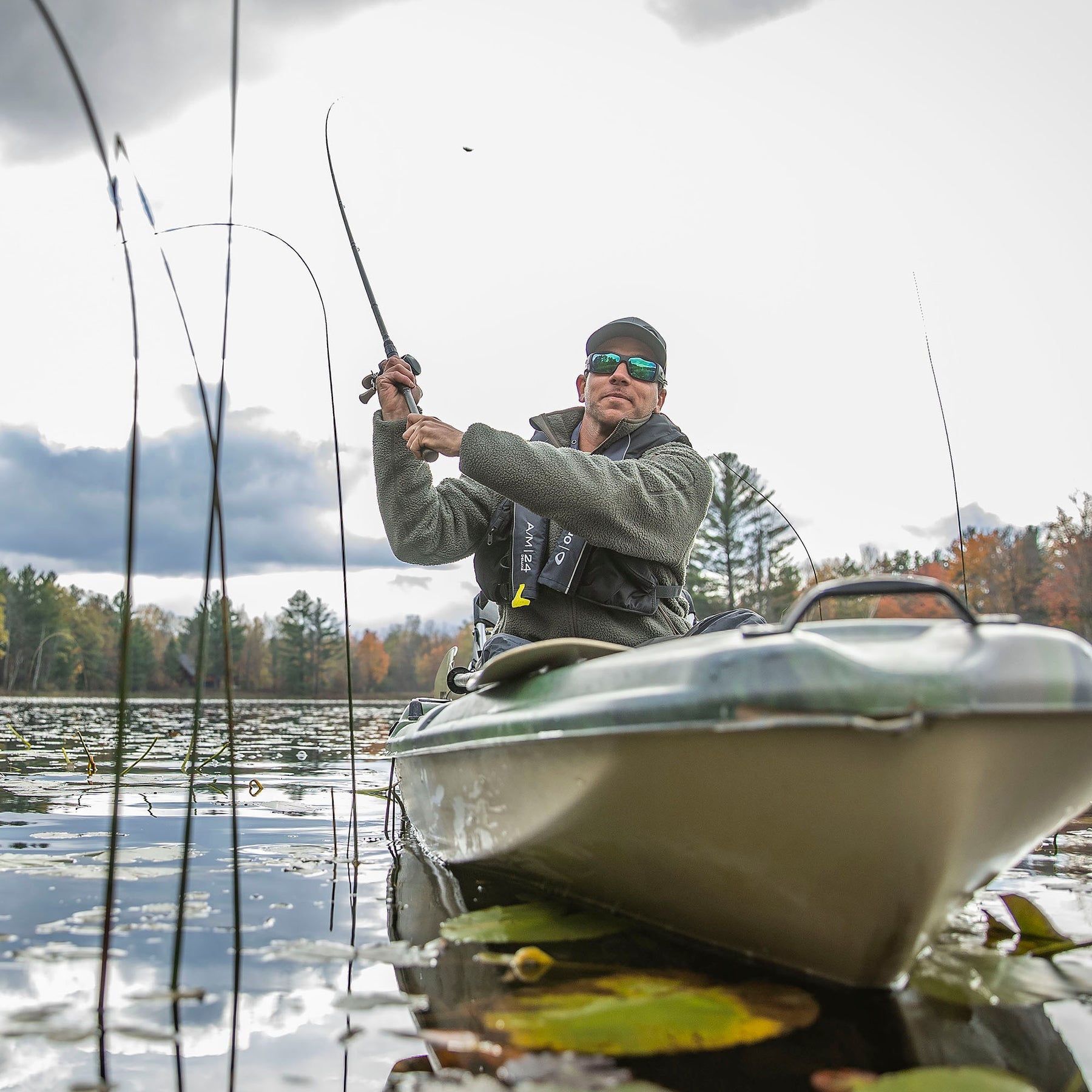 Onyx Outdoor Onyx A/M-24 Deluxe Auto/Manual Inflatable Pfd - Boatyard Malaysia