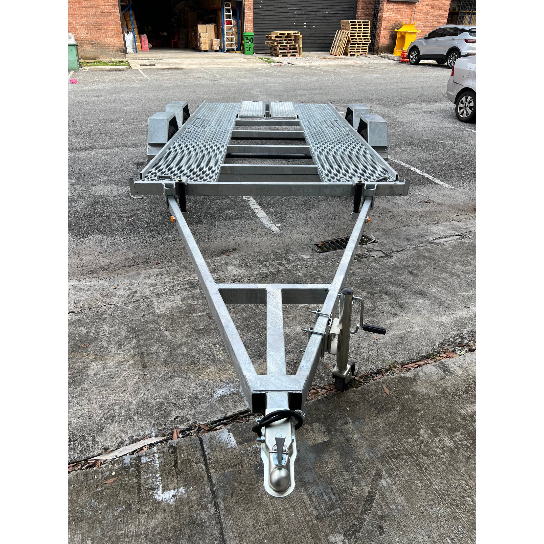 TMC Tilt Floor Trailer 2.0 version - Boatyard Malaysia